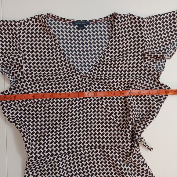 Women's Tommy Hilfiger Black/White/Red Side Tie Blouse Size Medium - Picture 7 of 11